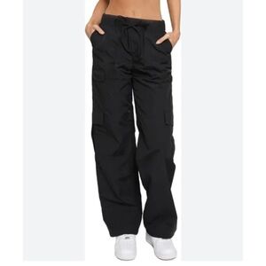 Know One Cares | Nylon Cargo Pants In Black Size Large